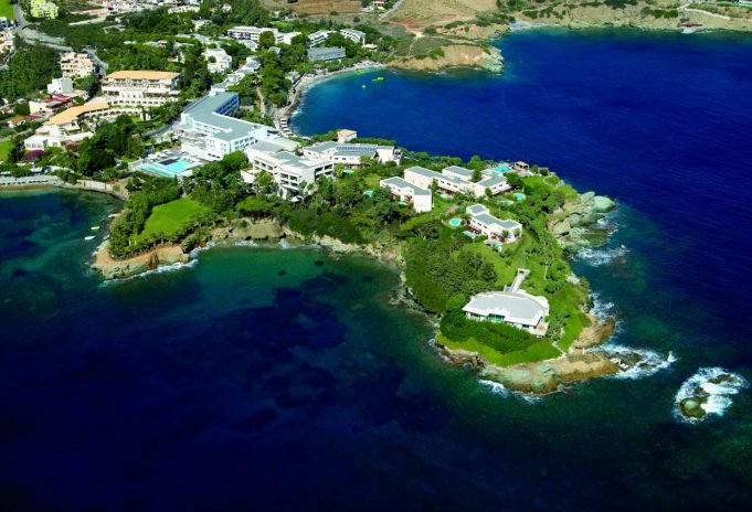 Hines acquires the OUT OF BLUE CAPSIS in Agia Pelagia, Crete